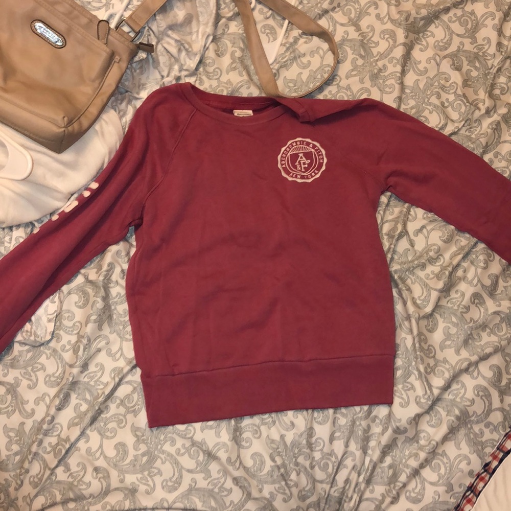 Women’s sweater